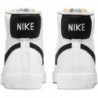 Baskets Nike pour femmes, blanc et noir