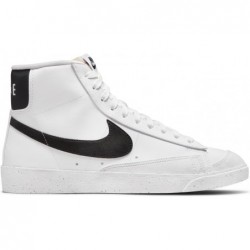 Baskets Nike pour femmes, blanc et noir