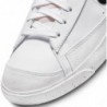 Baskets Nike pour femmes, blanc et noir