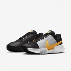 Chaussures de tennis pour terrain dur Nike GP Challenge Pro pour homme (FB3145-006, noir/gris loup/blanc/orange laser)