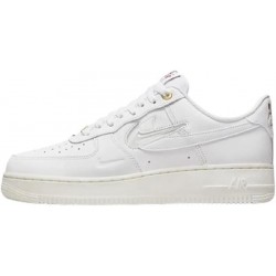 Chaussures Nike Air Force 1...